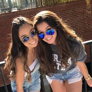 Meet your Posher, Alexandria